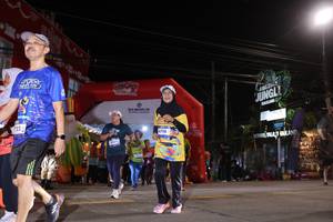 BIB: 722, 4798
                            <button type="button" onclick="openModal(26261109)" class="btn btn-primary btn-sm float-right btn-popup" data-toggle="modal" data-target=".modal-high-quality">
                        <i class="fas fa-shopping-cart"></i> Add to Cart
                    </button>
                                            <button type="button" onclick="isThisMe(26261109, true)" class="btn btn-success btn-sm float-right btn-popup btn-isme hidden" data-toggle="tooltip" data-placement="bottom" title="นี่คือรูปของคุณใช่ไหม คลิกที่นี่เพื่อเอาเข้าอัลบั้ม">
                        <i class="fas fa-plus"></i> Add to album
                    </button>
                    <button type="button" onclick="isThisMe(26261109, false)" class="btn btn-warning btn-sm float-right btn-popup btn-isnotme hidden">
                        <i class="fas fa-ban"></i> Remove from album
                    </button>